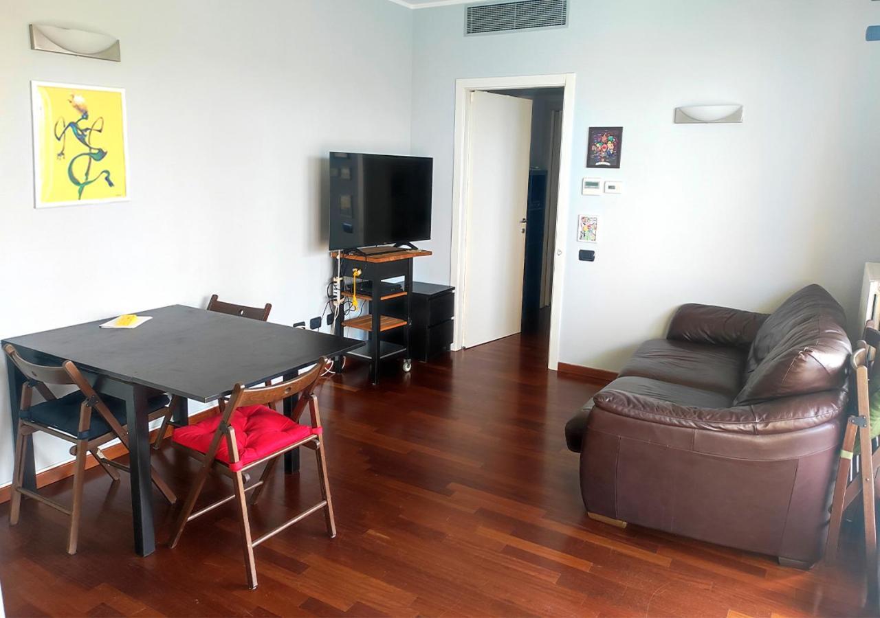 Apartmán A Casa Di Luca Milán Exteriér fotografie
